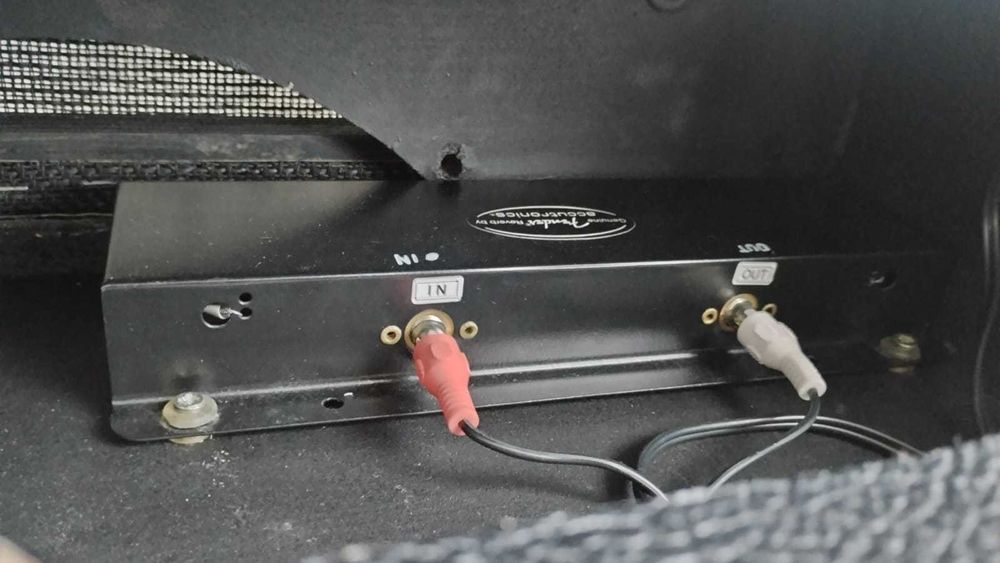 Wzmacniacz gitarowy Marshall AVT50 (head + kolumna)