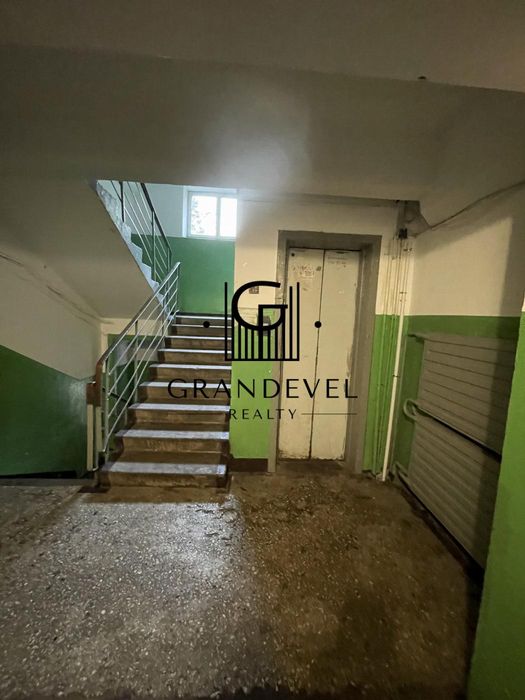 Продаж 2 к квартири, Ушакова Миколи 10, Біличі, Академмістечко, Київ