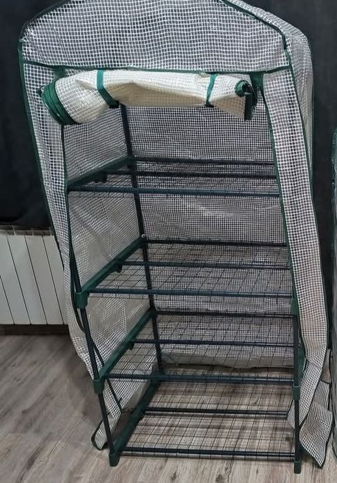 Mini szklarnia idealna do sadzonek