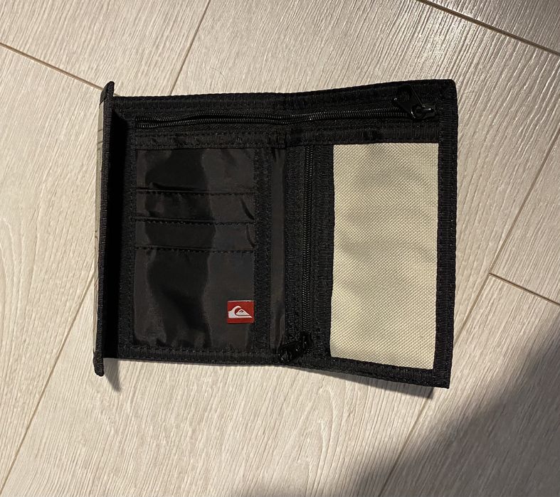 Carteira Quicksilver