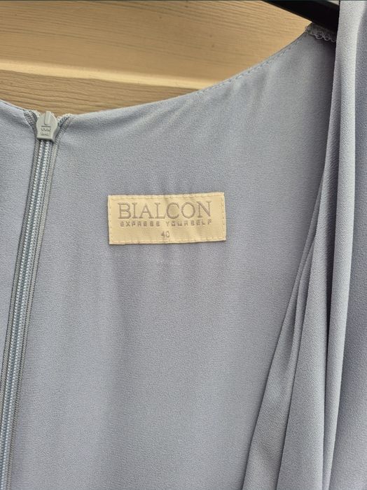 Nowa z metką sukienka Bialcon 40