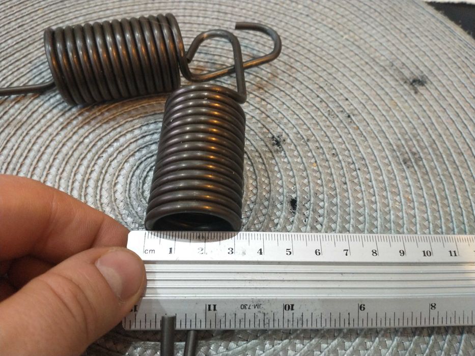 Sprężyna 15cm (2szt) do pralki Siemens