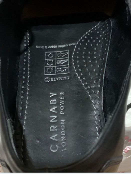 Італійські чоловічі шкіряні туфлі від бренду Carnaby London Power