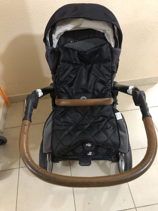 Продам коляску 2в1