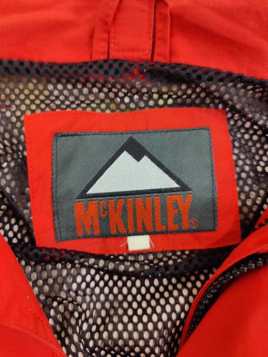 Casaco McKinley tam. L em ótimo estado
