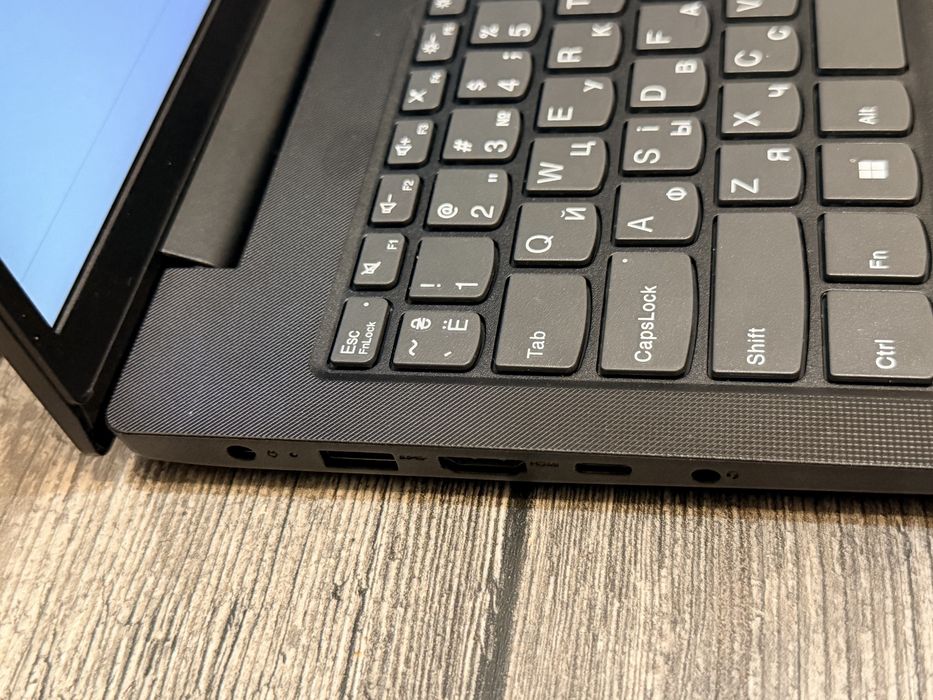 ‼️Потужні ноутбуки Lenovo V15 G4 15,6″ IPS Full HD / Core i5-12500H (12 ядер| 16 потоків) / 16GB RAM / SSD 256GB / для складних завдань, IT -5 шт.‼️