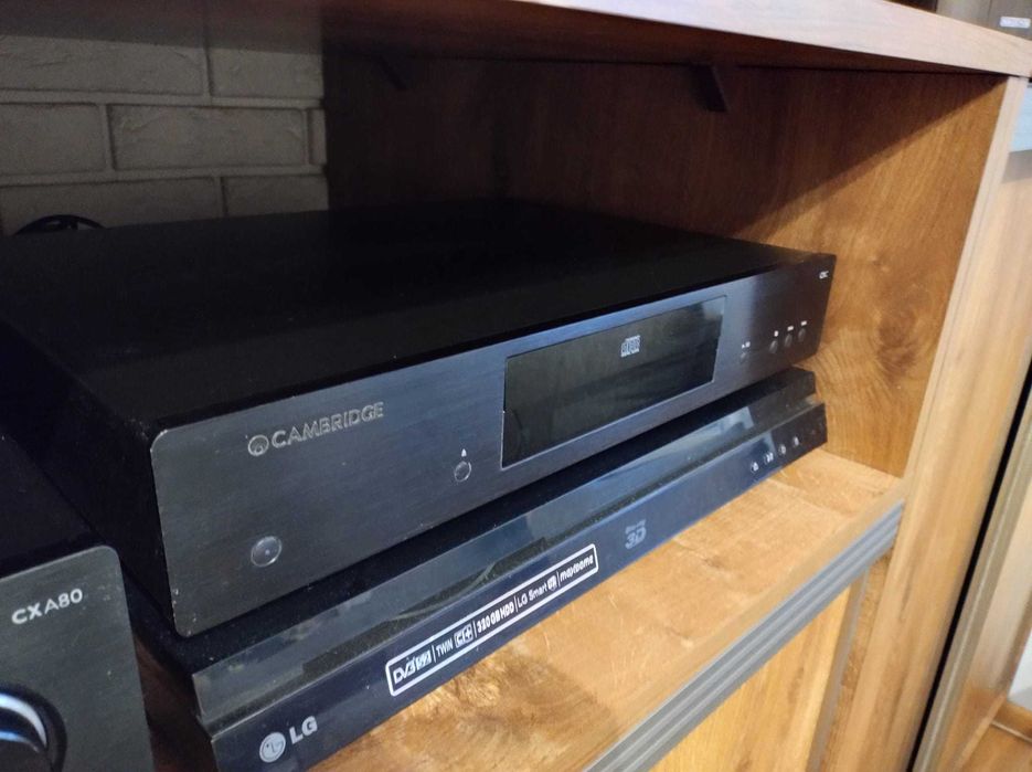 Wzmacniacz Cambridge Audio CXA80 oraz transport CD Cambridge Audio CXC