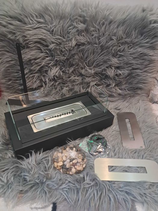 kominek stołowy bardzo elegancki