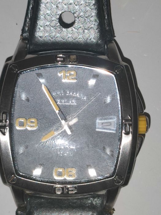 Relógio Tommy Bahama /Relax