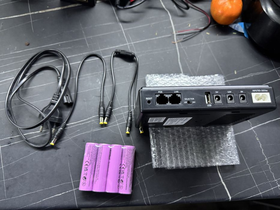 UPS , бесперебойник для роутера