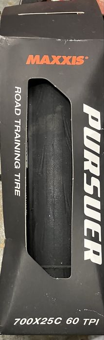 Maxxis Pursuer 700x25C opona zwijana