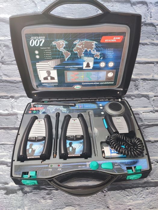 Вінтажна рація IMC James Bond 007 із кейсом