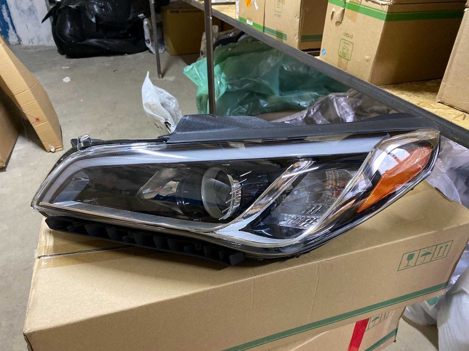 Радиатор кондиционера Основной Hyundai Sonata LF 2015- USA Корея..