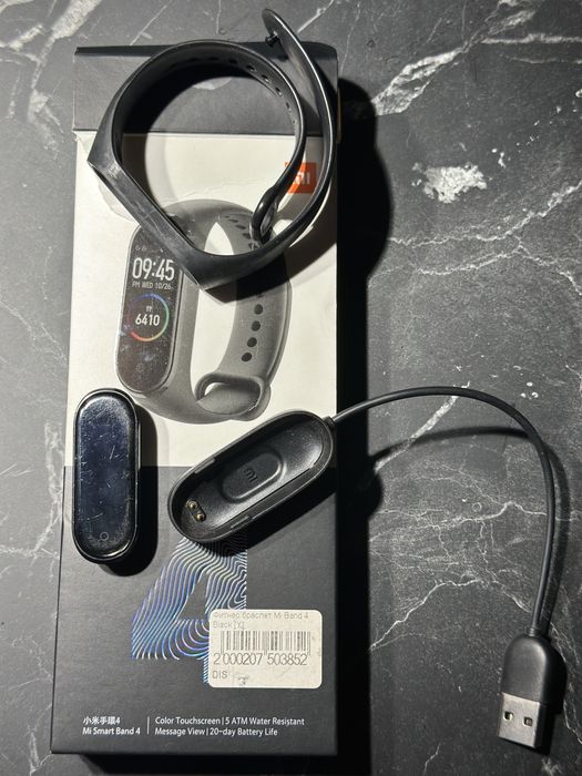 Фітнес браслет mi 4