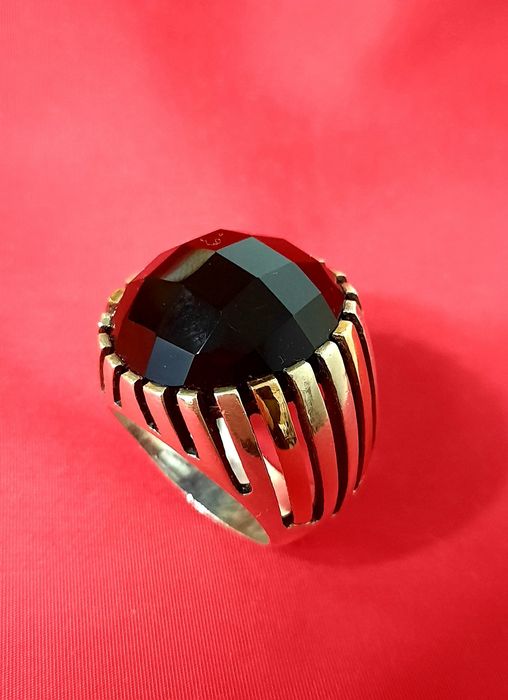 Aneis e brincos Marca Pekan