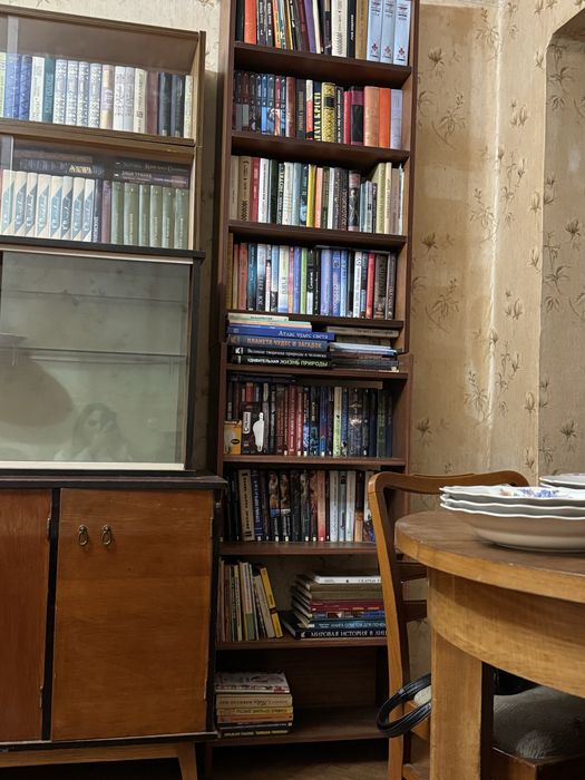 Набор книг , большая библиотека