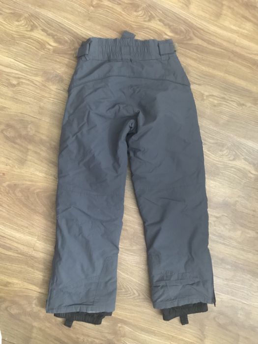 Spodnie śniegowe, kombinezon