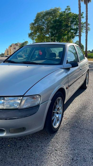 Opel Vectra 2.0 DTI – 1998 – 600 € negociável
