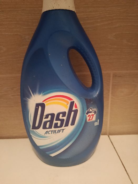 Рідкий порошок Даш італ.виробництва відмінної якості ємкістю 1,5літра