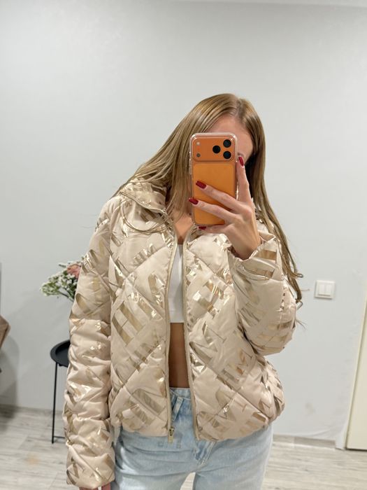 Куртка жіноча ідеальна