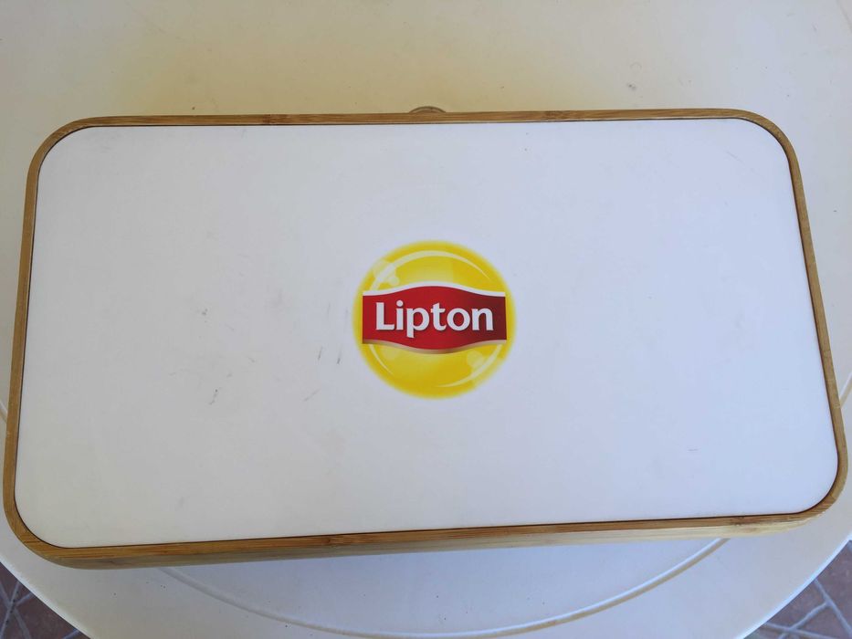 caixa de chá em madeira