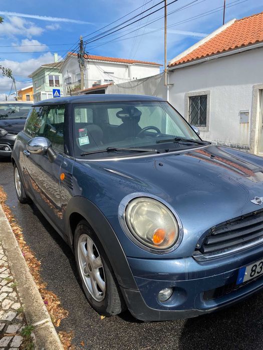 Mini One 1.6 gasolina ano 2010