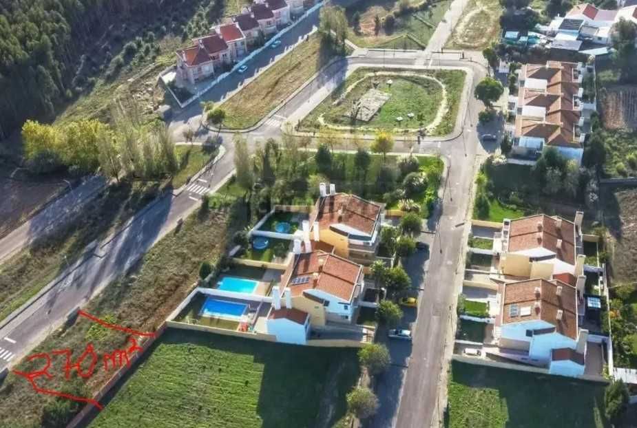 Terreno Urbano à Venda em Torres Vedras – Excelente Oportunidade