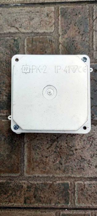 *!*WYPRZEDAŻ Puszka elektryczna natynkowa PK-2 likwidacja magazynu!!