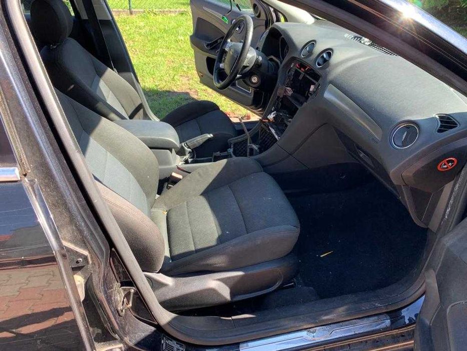FORD MONDEO MK4 2.0 TDCI  Kombi kolor G6 na części STAN BDB