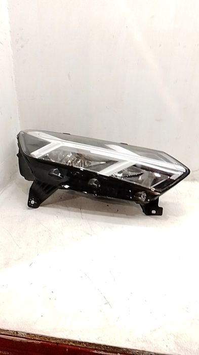 Otica / farol principal  ORIGINAL Dacia Jogger 2022 NOVA