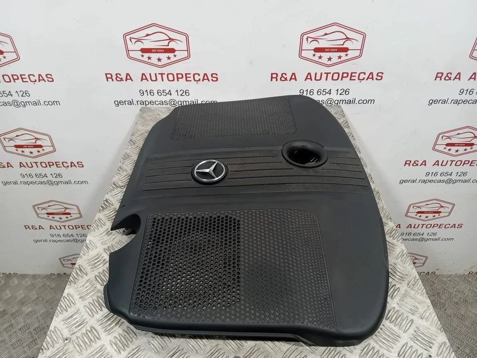 Tampa de Motor Mercedes Original
