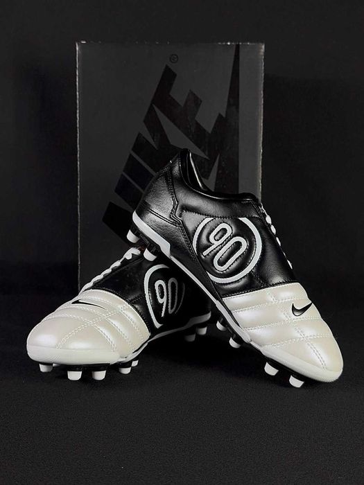 Chuteiras Legend Total90 Elite