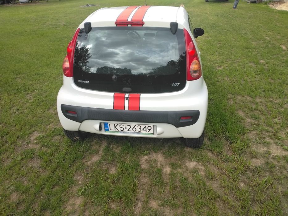 Peugot 107 1.0 2011 r