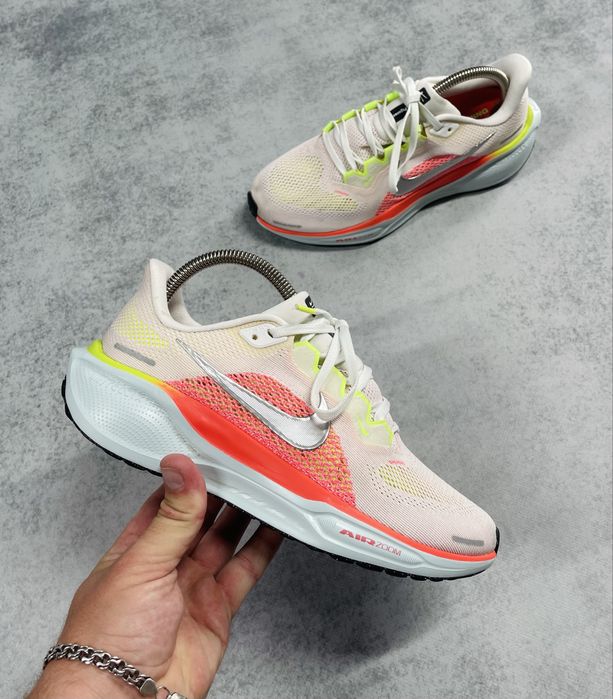nike zoom pegasus 38 - купити жіноче взуття - Ціна на OLX.ua