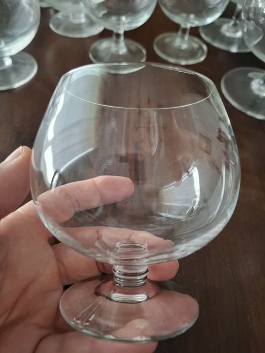 Copos de brandy e conhaque