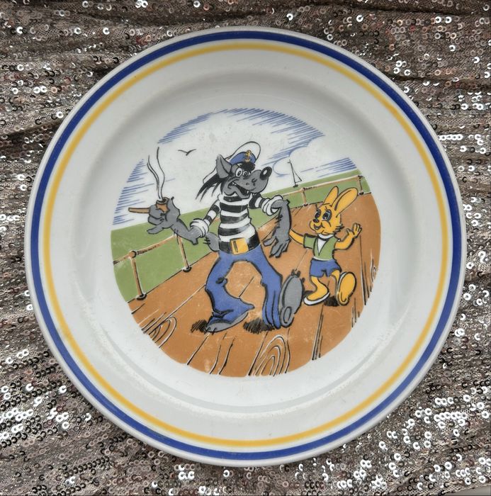 Продам декоративную тарелку Ну, погоди! Colditz Inglazur
