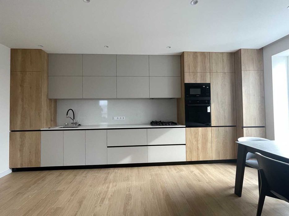 вбудована кухня на замовлення, шафа, гардеробна кімната, кабінет