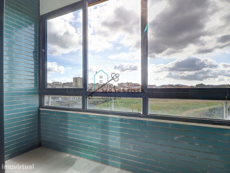 Apartamento T3 com Excelente Localização — São Vicente, Braga