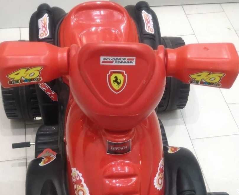Moto Quatro Elétrica Infantil (6V)