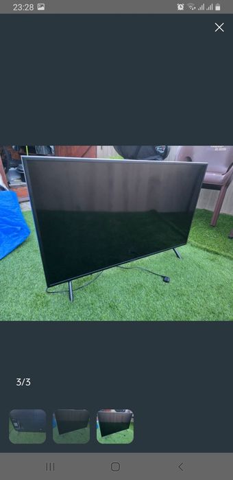 Televisão Samsung tela quebrou com 15 dias sem comando  para arranjar