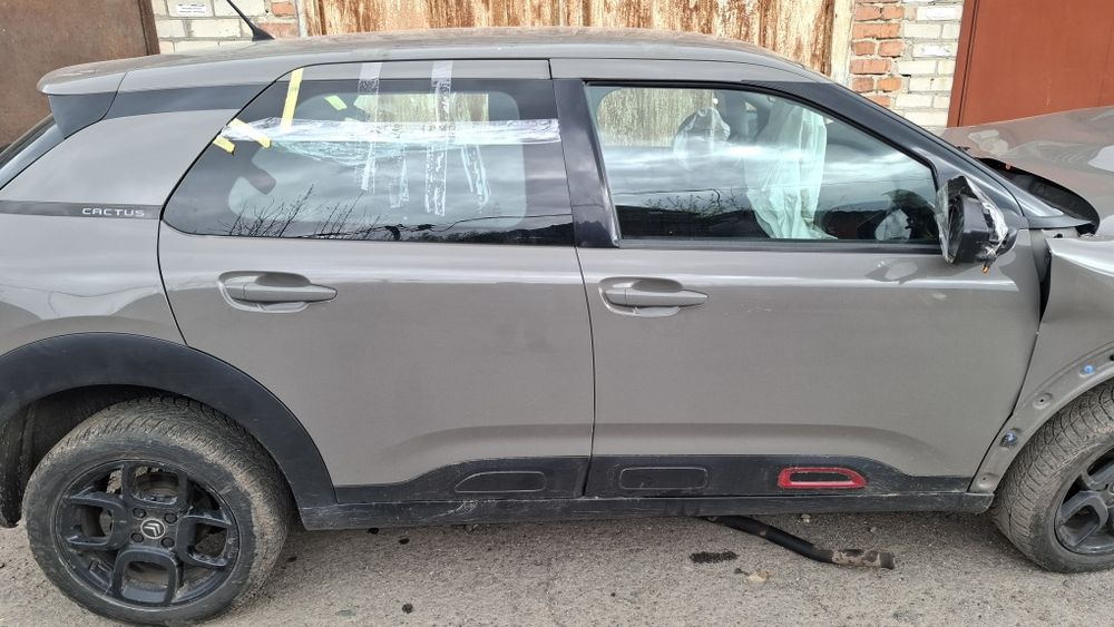 Двері Citroen C4 Cactus дверка Citroen C4 Cactus дверь c4 cactus