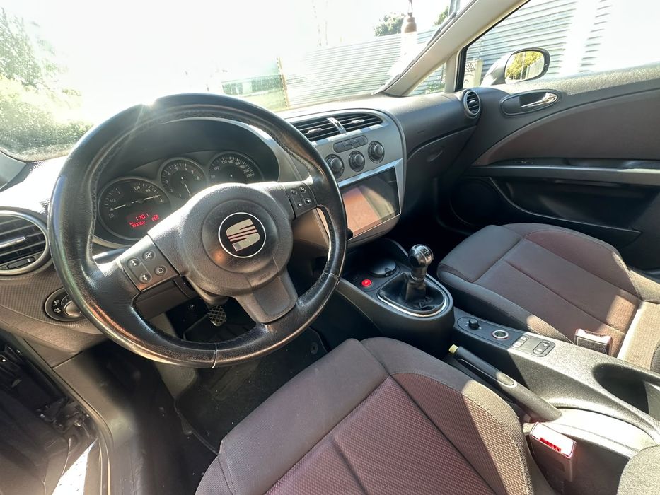 Seat leon 1.6 100cv a gasolina