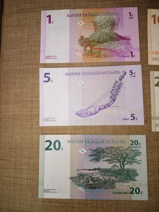 CONGO 6 Notas 2 SÉRIES NÃO Circuladas 1 de 1997 a 2ª de 2003 ver fotos