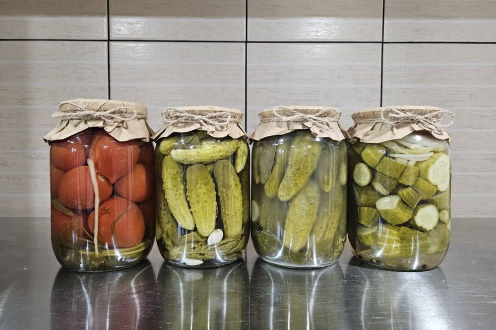 Домашня консервація /Огірки/Помідори/Аджика/Баклажани/Варення/Тушонка