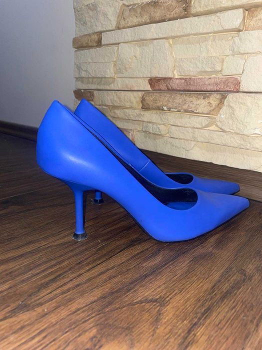 Chabrowe/Niebieskie szpilki czółenka ZARA 37 retro