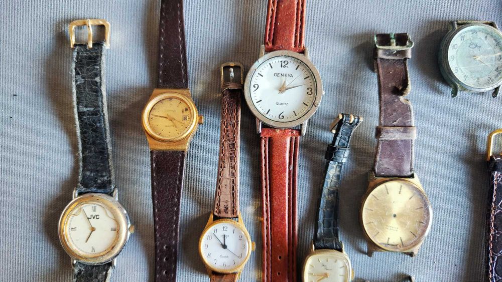 Coleção de relógios de pulso vintage 3