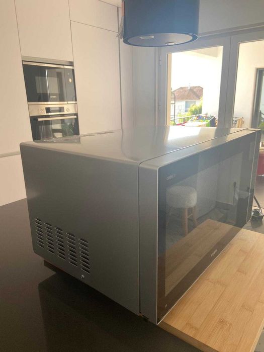 Microondas de Balcão 900W 30 MWP 303 SB (Cinzento) - WHIRLPOOL