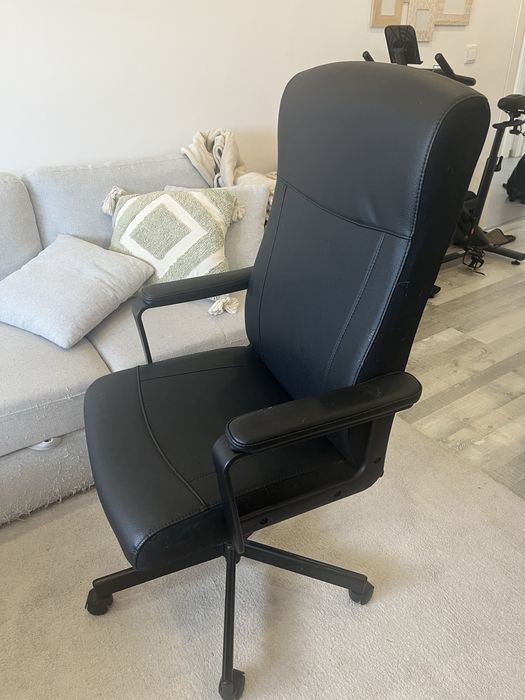 Cadeira de Escritório Ergonómica IKEA – Como Nova