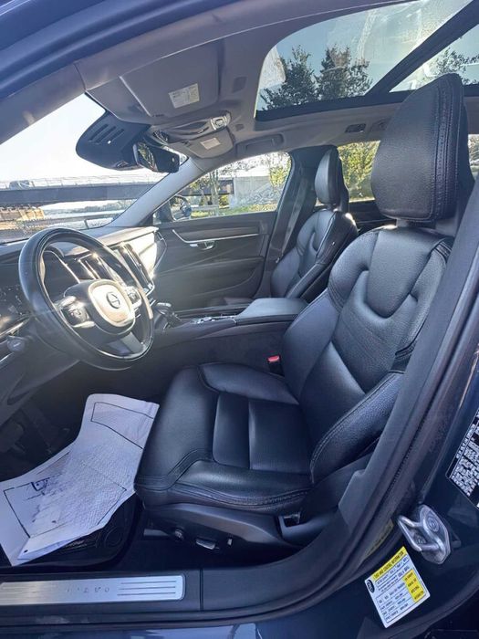 Volvo V90 Cross Country T5      2018