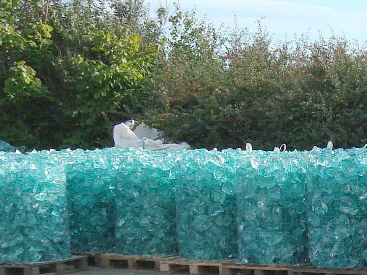 Bryły SZKLANE SZKŁO DO dekoracji OGRODU lub Gabionu dostawa KOLORY